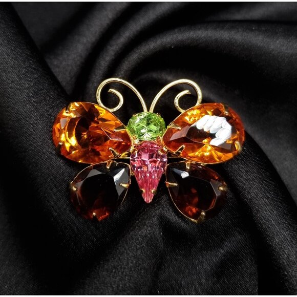 Vintage Joan Rivers Signed Butterfly Brooch With Sparkling Orange Pink & Green R - Picture 3 of 6